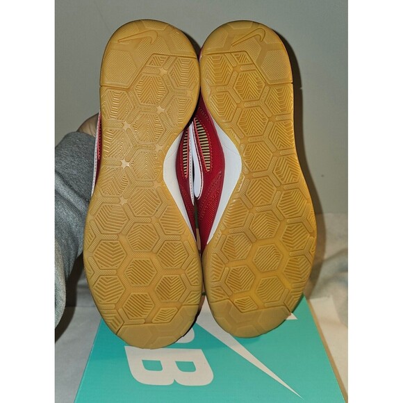 Supreme Nike SB Gato QS World Famous Gym Red White Gum 2018 Size 8 New main image 4